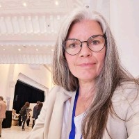 Anne Straumfors Email