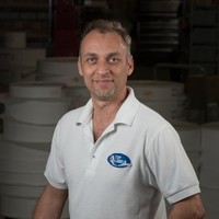 Top Labels Employee Eduardo Caraveo's profile photo