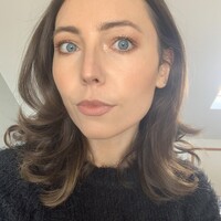 Charlotte Oggier Email
