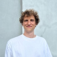Maksymilian Salski Email