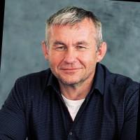 Zoltán Lovász Email