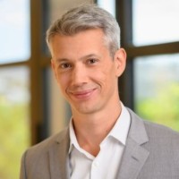 SLB Employee Simon Ross's profile photo