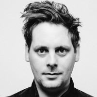 2Heads Employee Kim Weld-Blundell's profile photo