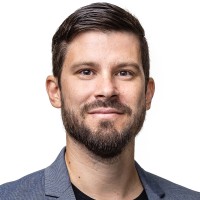 Peter Halvarsson Email
