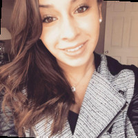 FIG & OLIVE Employee Diana Pizza's profile photo