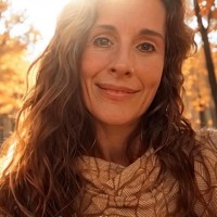 Melanie Dube Email