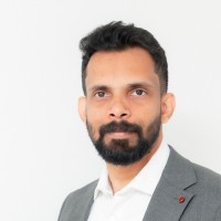 Qatar Airways Employee Tino Thomas's profile photo