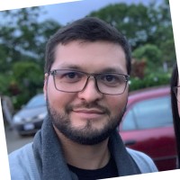 Esteban Vásquez Vargas Email