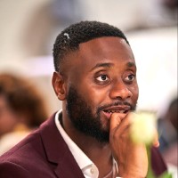 Adjust Employee Kevin Tossavi's profile photo