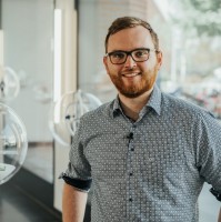 Alexander Knapp Email