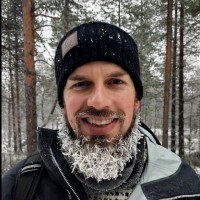 Henrik Hoffmann Email