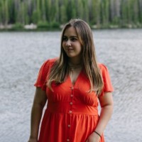 Jennise Burgos Email & Phone Number