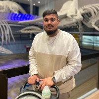 Uthmaan Meyer Email