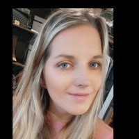 eBev Employee Kathryn Cromarty's profile photo