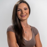 Rae-Anne Sutschek Email