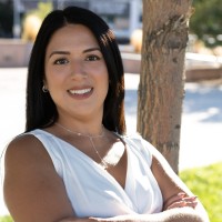 Joselyn Meza Email & Phone Number