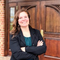 Dynamic Aviation Employee Catherine Helfgott's profile photo