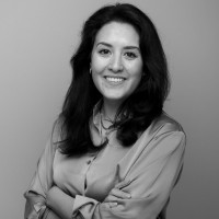 Catrin Shi Email & Phone Number