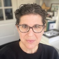 Stratacomm Employee Holly Powers's profile photo