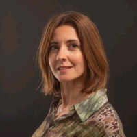 Elisabeth Domingues Email