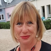 Anna Hyde Email