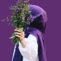 Amna Khalil Email