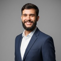 Vinícius Barcelos Email