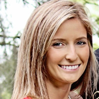 Creative-RV Employee Lindsay Coates's profile photo