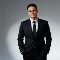 Eli Review Employee Raphael Uzan's profile photo