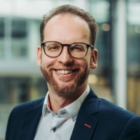Stefan Möslein Email