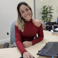 Isabelle Brust Email