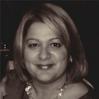 Living LIGHTING Inc. Employee Lisa Dearing's profile photo