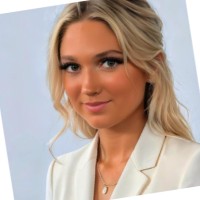 Suncoast Communities Blood Bank Employee Lauren Scioletti's profile photo