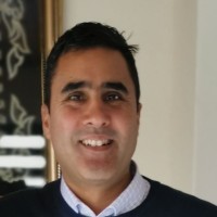 E-mail e número de telefone de Ashraf van Graan