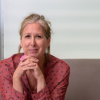 Eve Schillo Email & Phone Number