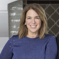 Stacy Bellgowan Email & Phone Number