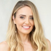Intuitive Insurance Solutions Employee Helen T.'s profile photo