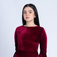 Yusseli Pernía Email
