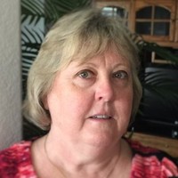 Sandra Graves Email & Phone Number