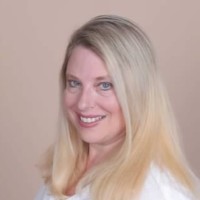 Success Mortgage, L.L.C. Employee Lori Pinette's profile photo