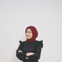 Study First Employee Asri Rosyadah's profile photo