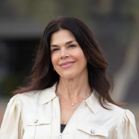 ICONIC LIFE Magazine Employee Meg Perich's profile photo