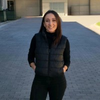Evelin Perez Email