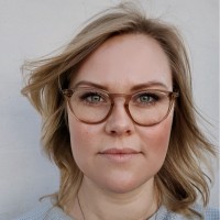 Marianne Bak Email