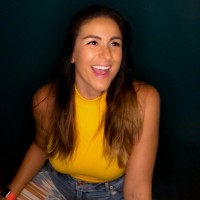 Deby Benevides Email & Phone Number