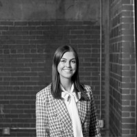 Isabelle Struthers Email & Phone Number