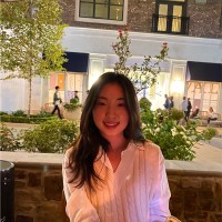 Bolst Real Estate Employee Loren Kim's profile photo