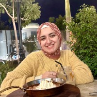 Yasmin Elzeini Email
