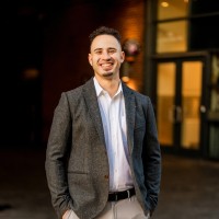 Nikolas Kuri Email