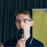 Simon Seifert Email